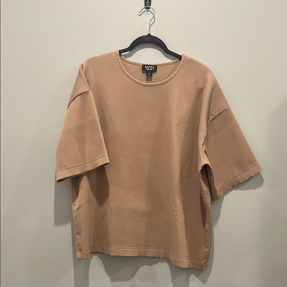Boohoo Tan Short Sleeve Tee Oversized Fit